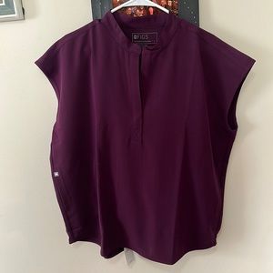 FIGS scrub set size large